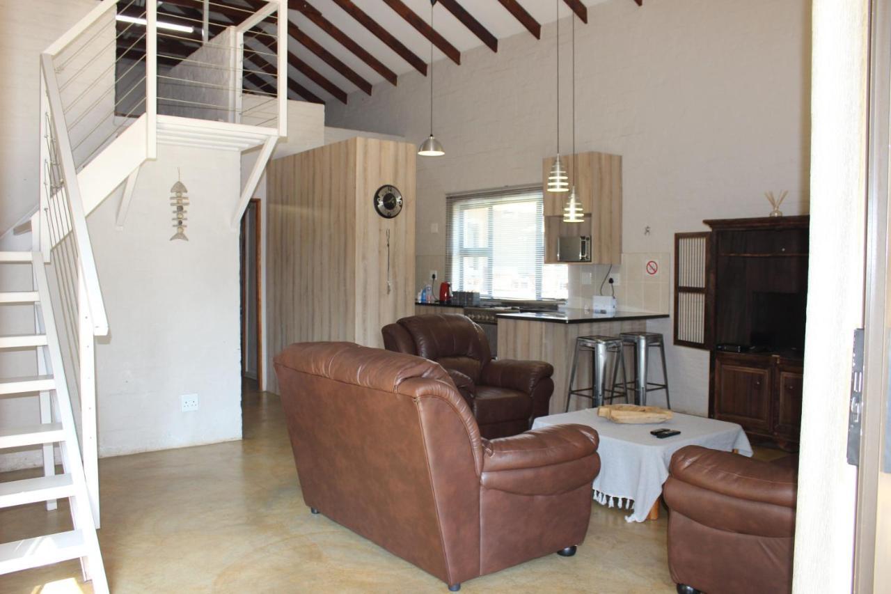 Ibis Way Guest House Hartbeespoort Exterior photo